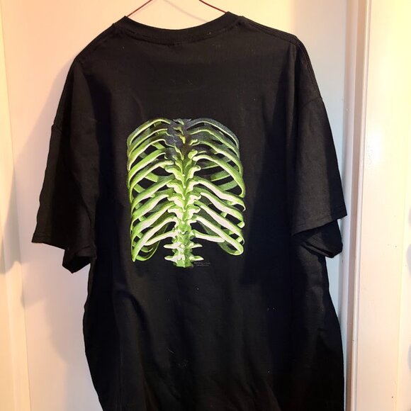 Glow in the dark Skull t-shirt - Picture 3 of 3